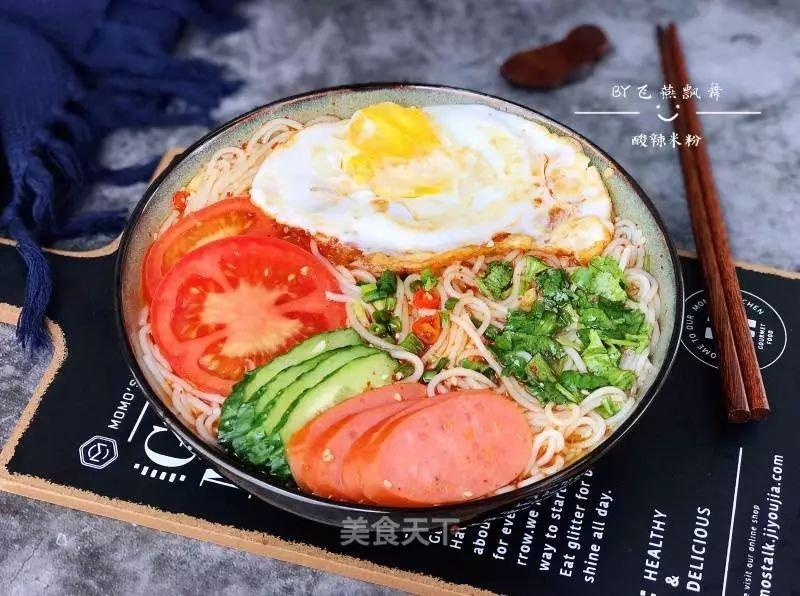 酸辣米粉：做法超級簡單，10分鐘就能搞定！ 