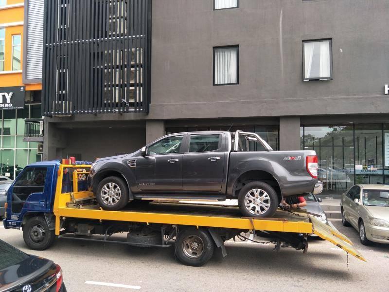 想要買Ford Ranger的車，請三思.... 我的才用不到半年就出現大問題了！！