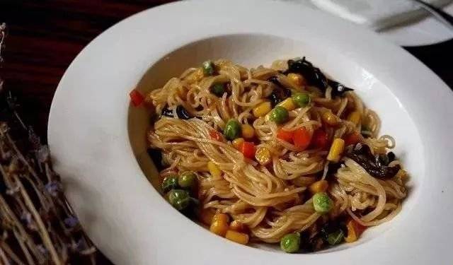 老媽拿手的13道家常下飯菜，配米飯更是一絕，好吃下飯停不下來！