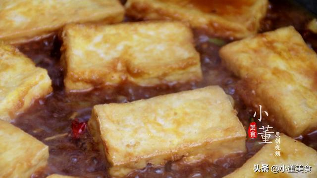 豆腐別炒著吃了，加2個雞蛋，教你解饞新吃法，上桌瞬間吃光光