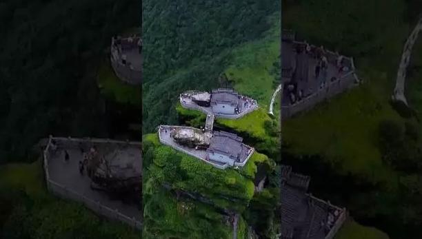 貴州深山隱匿一座「天空之城」，被美國媒體譽為最不可思議的建築