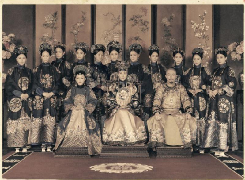 看完皇后、令妃、後宮「三千佳麗的素顏照」終於知道皇上有多苦了！ 