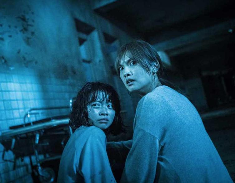 滿滿的畫面感！　「2句話恐怖故事」一看懂就被嚇到定格 