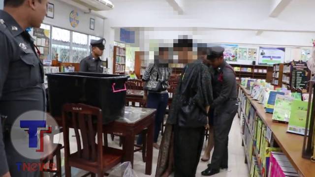◤奇聞◢ 因太帥被3個女大生鎖進廁所，大玩30分鐘才肯放人！！