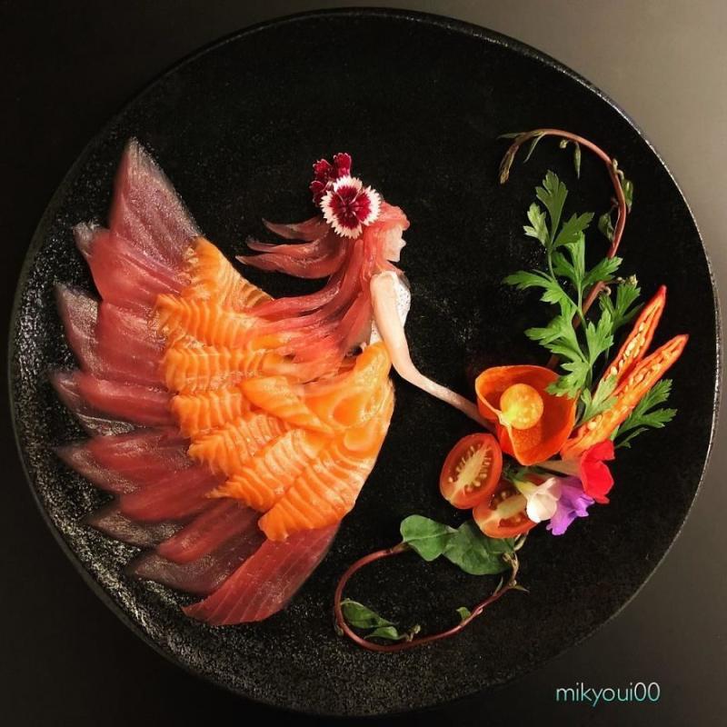 廚師把生魚片變成夢幻畫作！《小美人魚》「光澤鮭魚長髮」讓人又餓又捨不得吃啊