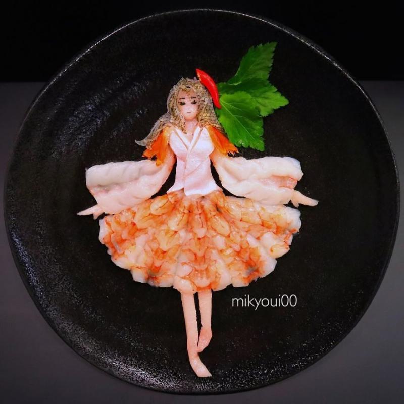 廚師把生魚片變成夢幻畫作！《小美人魚》「光澤鮭魚長髮」讓人又餓又捨不得吃啊