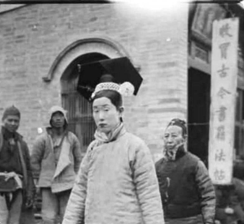 看完皇後，令妃，後宮三千佳麗的素顏照，終於知道皇上有多苦了！