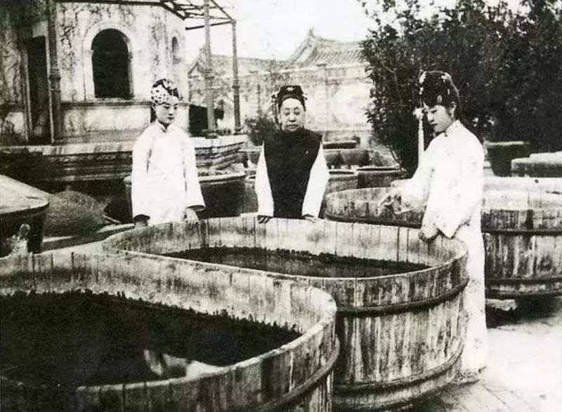 看完皇後，令妃，後宮三千佳麗的素顏照，終於知道皇上有多苦了！