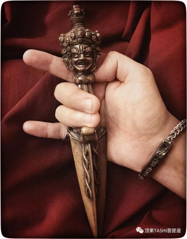 人最怕的是：深交後的陌生，認真後的痛苦，信任後的利用，溫柔後的冷漠！！
