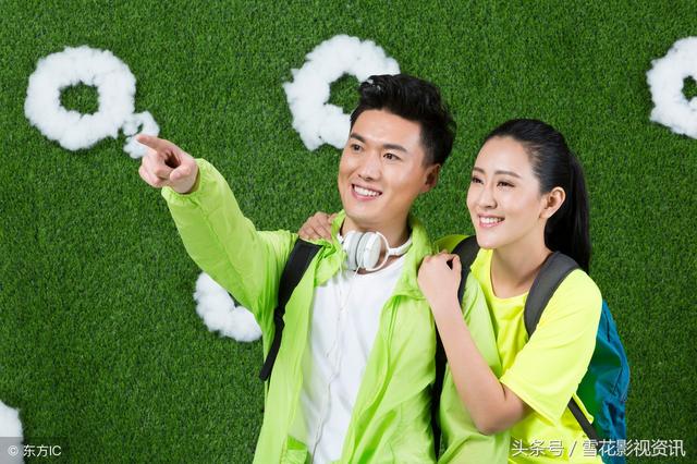 去民政局領證，工作人員看男友捂嘴偷笑，我一看男友脖子立刻走了
