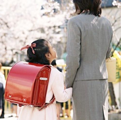 女兒被提離婚，母親：憑什麼我女兒天天伺候你們，還要被嫌棄