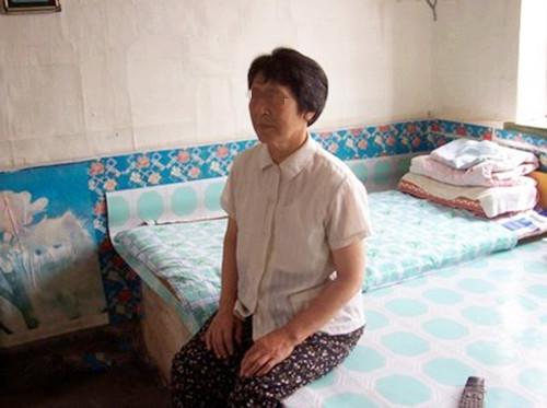 女兒被提離婚，母親：憑什麼我女兒天天伺候你們，還要被嫌棄
