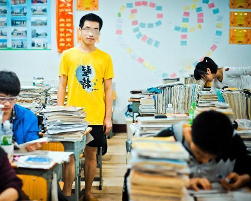 兒子和外甥一起高考，外甥失利，姑姐：是你家復讀生影響了我孩子