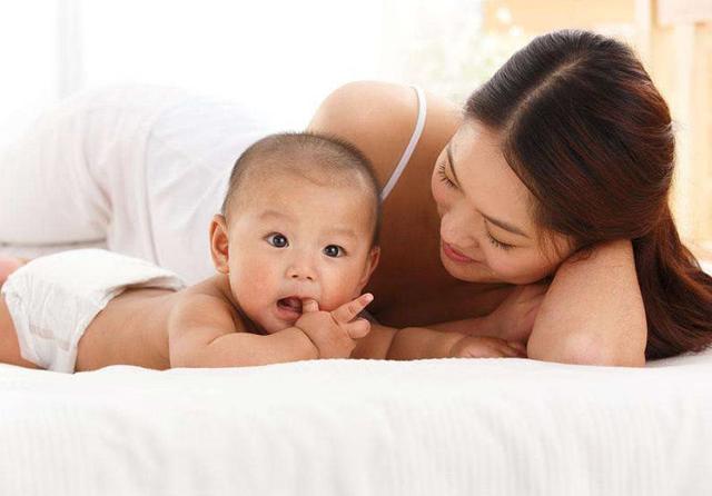 夫妻血型是這3種組合，易懷上高智商寶寶，最後一種容易出學霸