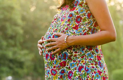 懷孕兒媳出2千塊請婆婆照顧自己，婆婆：這麼少，連保姆都請不到