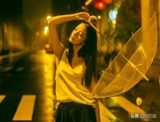老婆在家照顧年邁母親，出差3天回來，推開門，俺蒙了