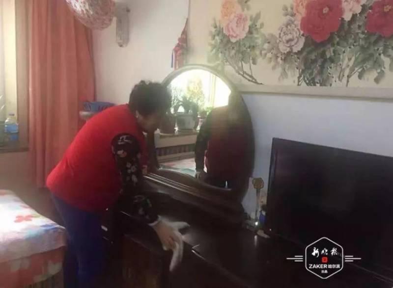 77歲老人20年不敢出遠門，竟是因為「怕」樓下鄰居，網稱：世間最美阿嫲