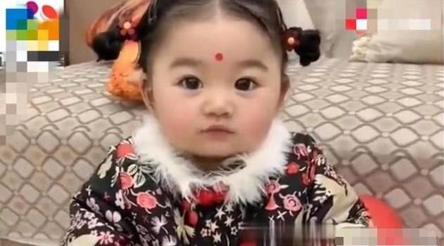 把妹妹給鄉下的姥姥，把哥哥給鄉下奶奶，幾天後，媽媽笑噴了