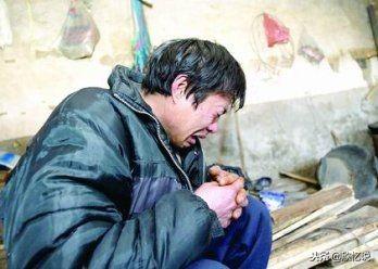 老公是上門女婿，他從老家帶回一箱子卻從不讓俺碰，俺撬開後扎心
