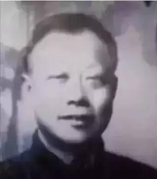 這位百歲女信士，40歲守寡，生8女5男，培養13個博士孩子，育兒經只有15個字！