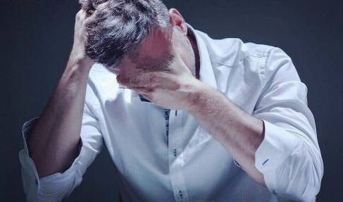 與妻子閃婚後，男子從未見妻子來例假，帶她去醫院檢查，如遭雷擊