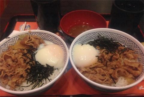 我生日婆婆給我盛了兩碗飯，我默默吃掉，然後自覺收拾東西回娘家