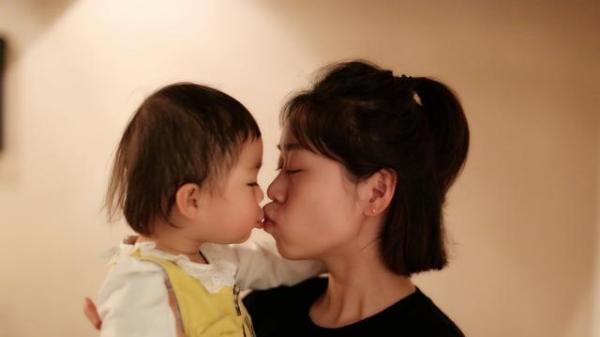 女兒吃了侄子的紅燒肉被婆婆打得鼻子出血，老公回來後這樣做