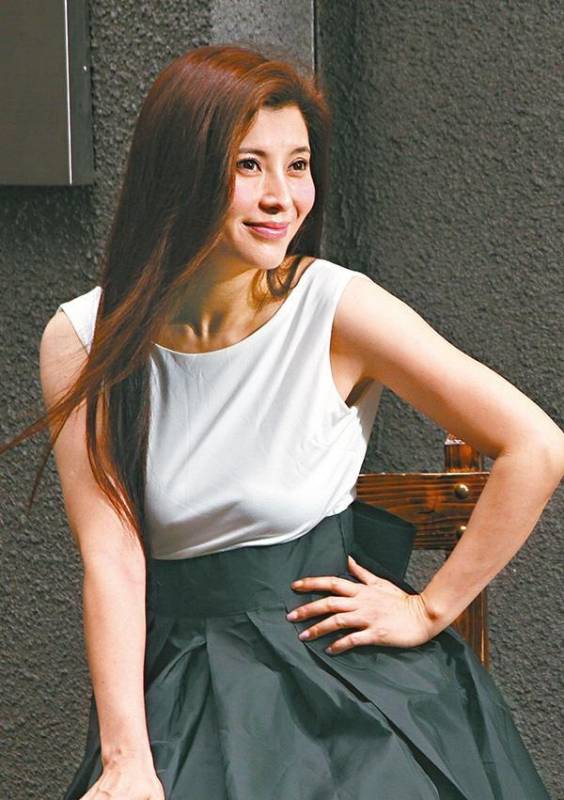 20年前搶人老公，害正宮當場跳.樓一屍三命！亡靈怨恨太深，讓她慘遭報復被下了解不開的「降頭」！因此消失14年！