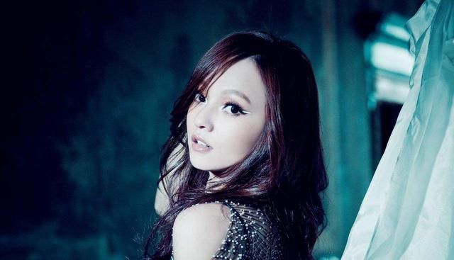 台灣十大最美80後女星，台灣80後最美女星排行榜，郭碧婷第一名
