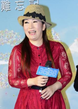 47歲張秀卿「再婚小12歲嫩夫」3年不給碰！曾為「求子」暴肥的她自卑坦言…超心疼！