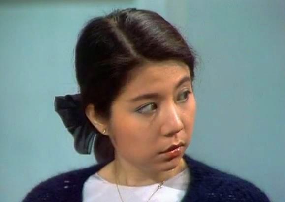 黃家駒離世後，她終身未嫁，一枚戒指卻戴30多年！