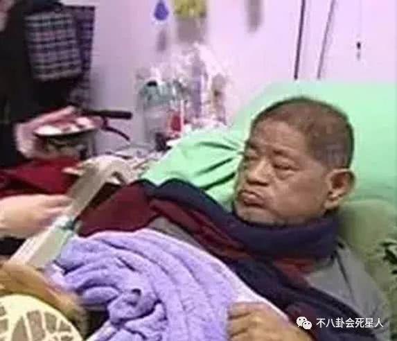 濫交的下場：公認醜男卻女友無數，他在女人身上花20億，臨終淒涼無一女友陪伴！