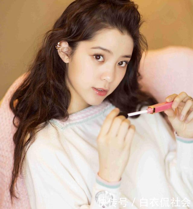  曾是台灣一代玉女，懷孕7次只生下3個女兒，如今女兒紅得發紫!