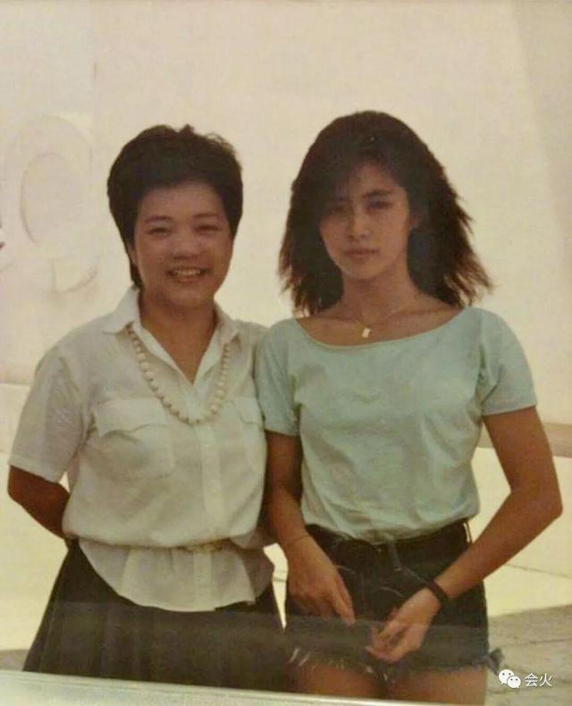 世上再無聶小倩，「人生如此，浮生如此，緣生緣死，誰知、誰知，情終情始，情真情痴，何須何處，情之至」一代美人王祖賢身塵緣事
