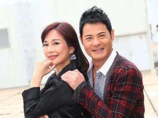 沒時間再考慮造人！自爆不想生孩子原因！希望與老婆永遠戀愛，不排除會領養~