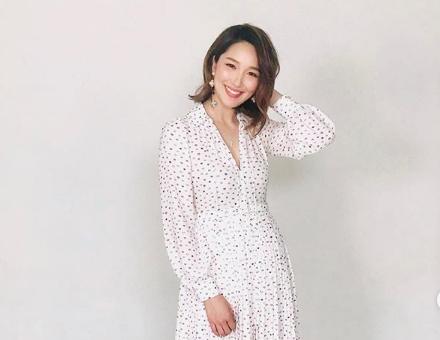 李亞男產後三個月首曬寫真，身材恢復超好辣媽韻味爆棚！