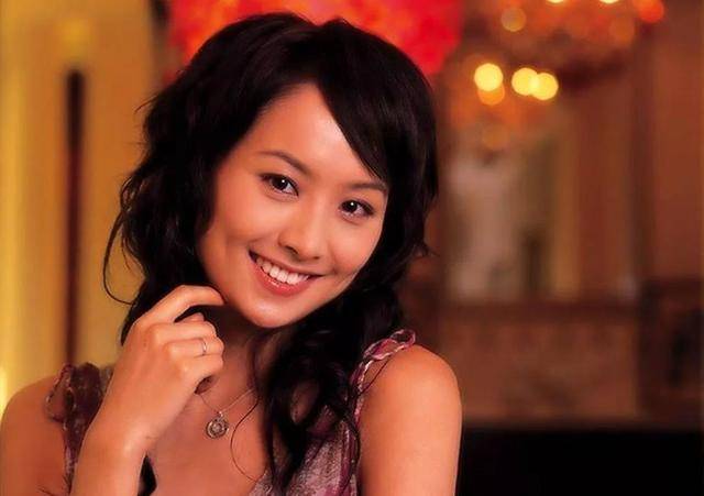 離開tvb後，她被美國經理人看中，現進軍好萊塢與金像影后拍劇