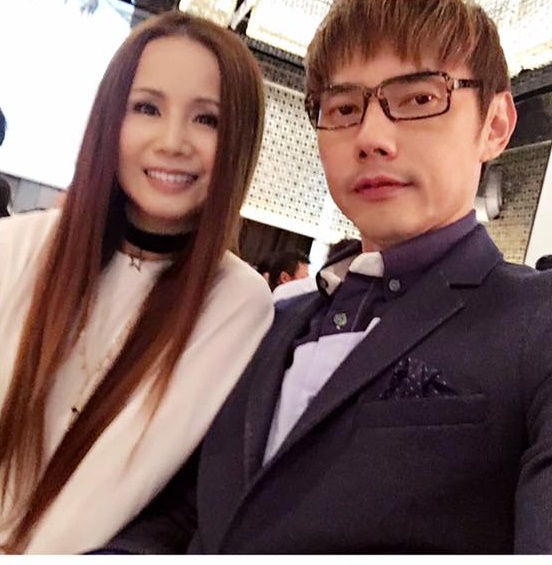 包偉銘超寵妻「太太衣服佔2房」家裡她最大　夫妻合體搶下「7位數代言」理財有方賣房賺夠本