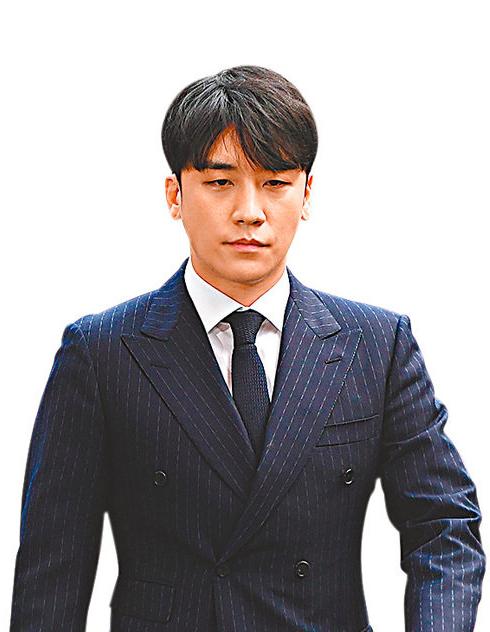 勝利憔悴現身受審8小時 鄭俊英偷拍淫片恐判入獄