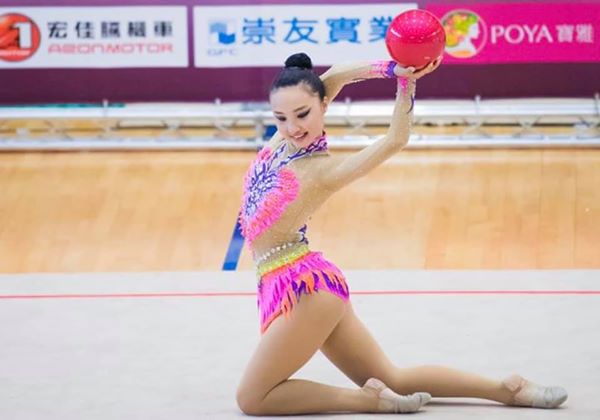 超扯！大陸訂衣「快遞寄錯到美國」，「台體操精靈」希臘比賽沒服裝！瑞莎心疼：「她們全自費…」