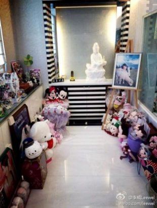 當年是偶像劇王子，女友車禍去世後「代替盡孝7年」，談過8段感情從不承認現在認了她！
