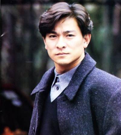 身家數10億，捐款救過無數人，卻不給親姐姐一分錢？劉德華終於回應了！