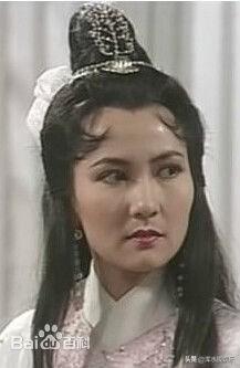 當年被小三逼宮流產終生不孕，復出後爆紅，如今和養女歲月靜好！