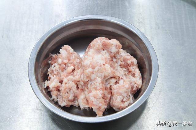 廚師長教你肉末香菇醬，無論是拌飯還是拌面，都很好吃，快去學學