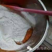 南瓜糯米餅，做法簡單，快收藏吧！