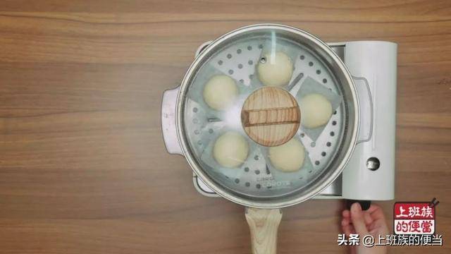 奶黃包的詳細做法，自己做太好吃了，外面買的根本沒法比！