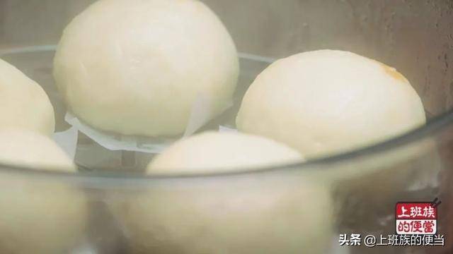 奶黃包的詳細做法，自己做太好吃了，外面買的根本沒法比！