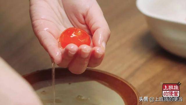 奶黃包的詳細做法，自己做太好吃了，外面買的根本沒法比！