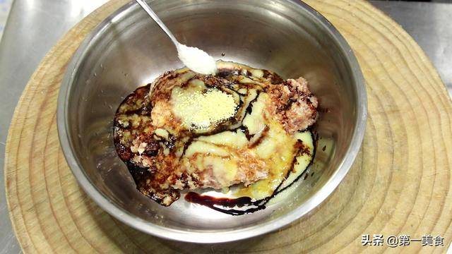 餃子餡如何調製味最好？廚師長分享香菇大肉餡做法，步驟詳細