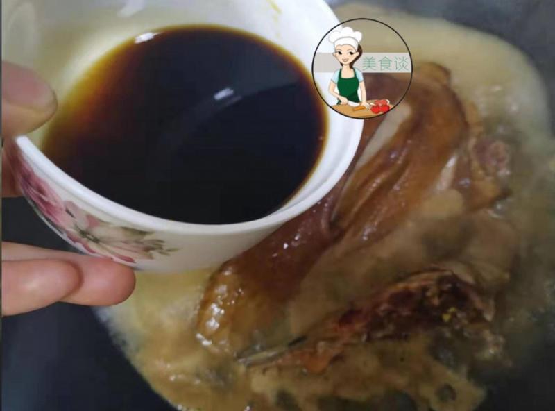 這菜是家人的最愛，兒子吃一次饞一次，越燜越香，出鍋饞到流口水 